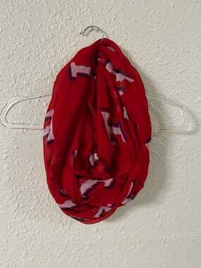 Texas Rangers Ladies Infinity Scarf MLB Blue with T Logo major league baseball